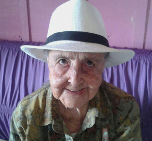 CECILIA VOGUES